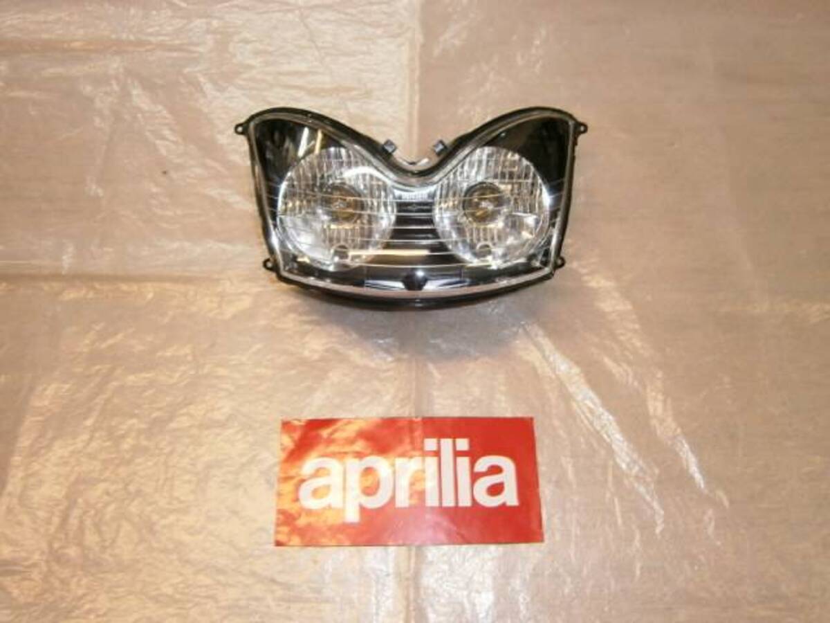 Vendo Faro Anteriore Aprilia A Moncalieri Codice 7091832 Moto It