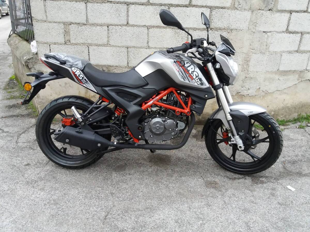 Vendo KSR Moto GRS 125 EFI 2017 20 Nuova A Montebelluna Codice