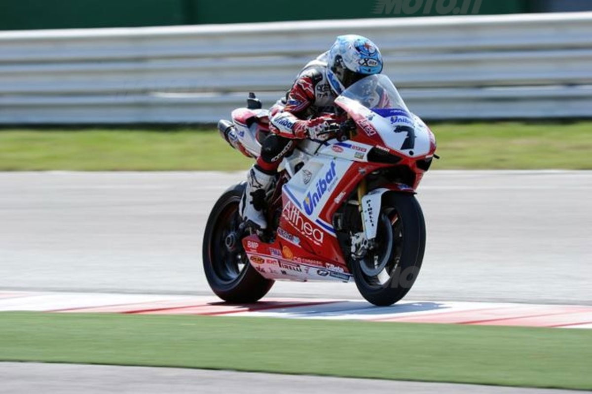 Melandri Il Pi Veloce A Misano Nel Primo Giorno Di Test Sbk