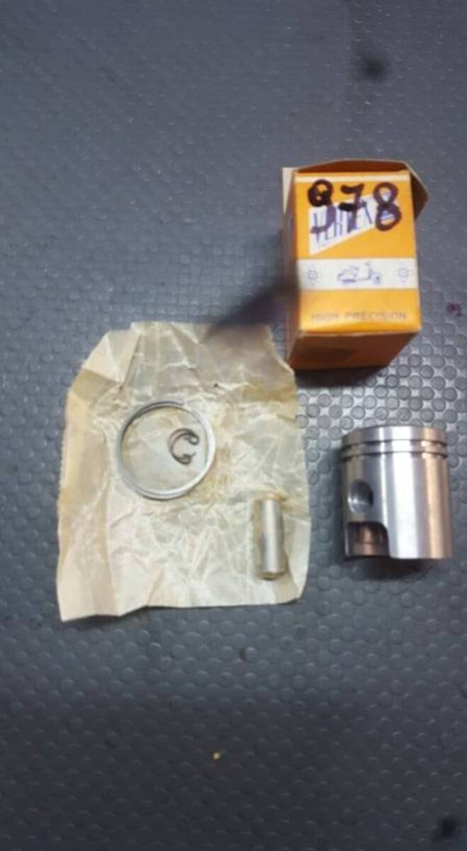 Vendo PISTONE DIAM 41 PIAGGIO VESPA Vertex Pistons A Battipaglia