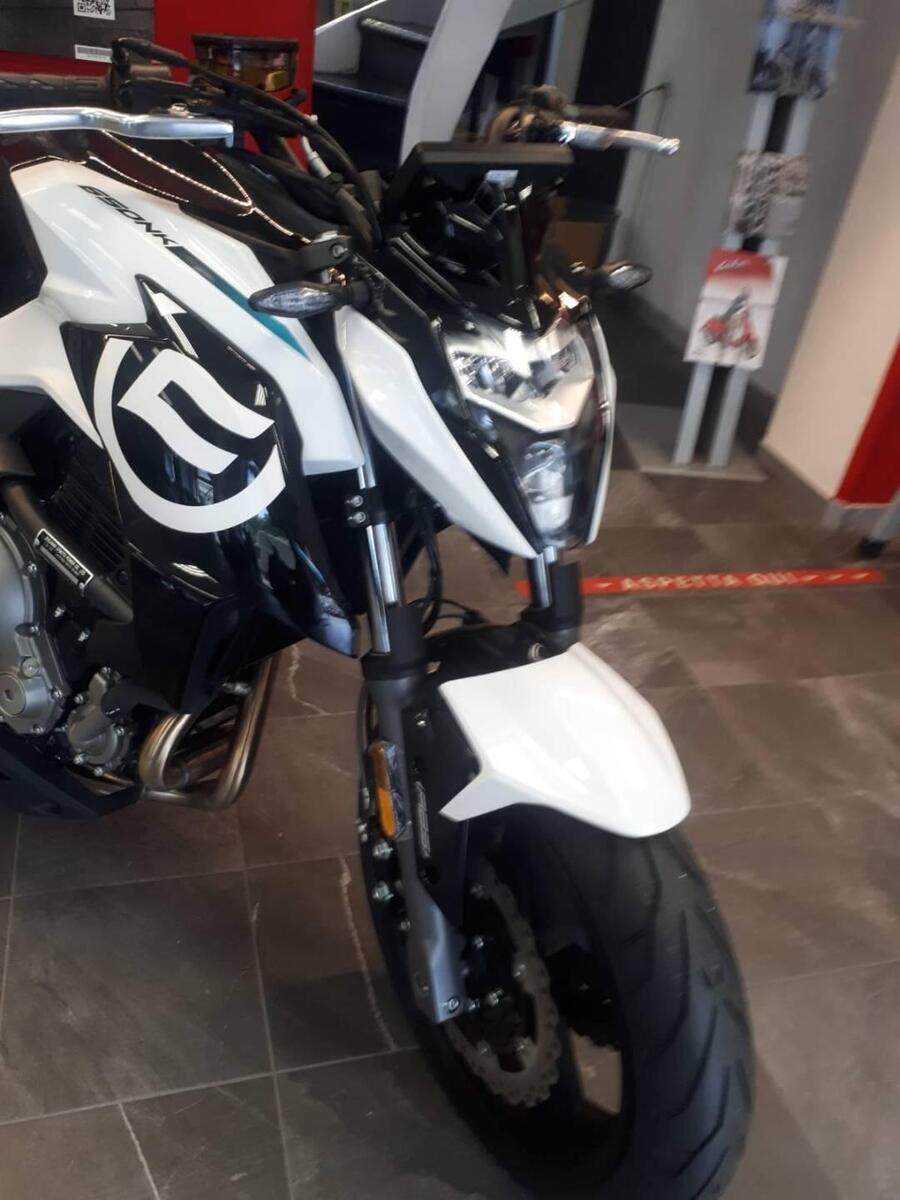 Vendo Cfmoto Nk Nuova A Genova Codice Moto It