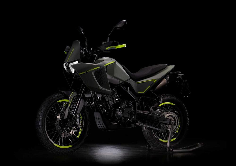 Benelli Bkx Prezzo E Scheda Tecnica Moto It