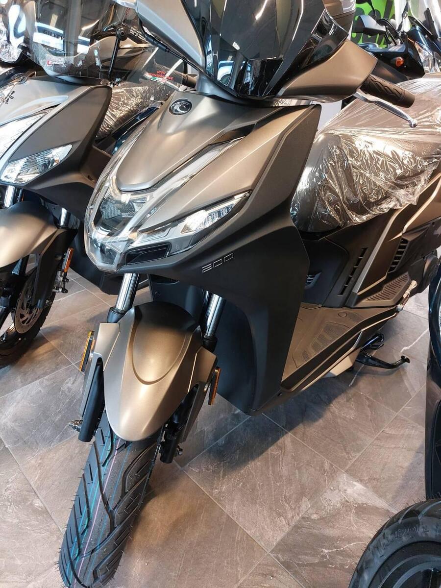 Vendo Kymco Agility S I Nuova A Genova Codice