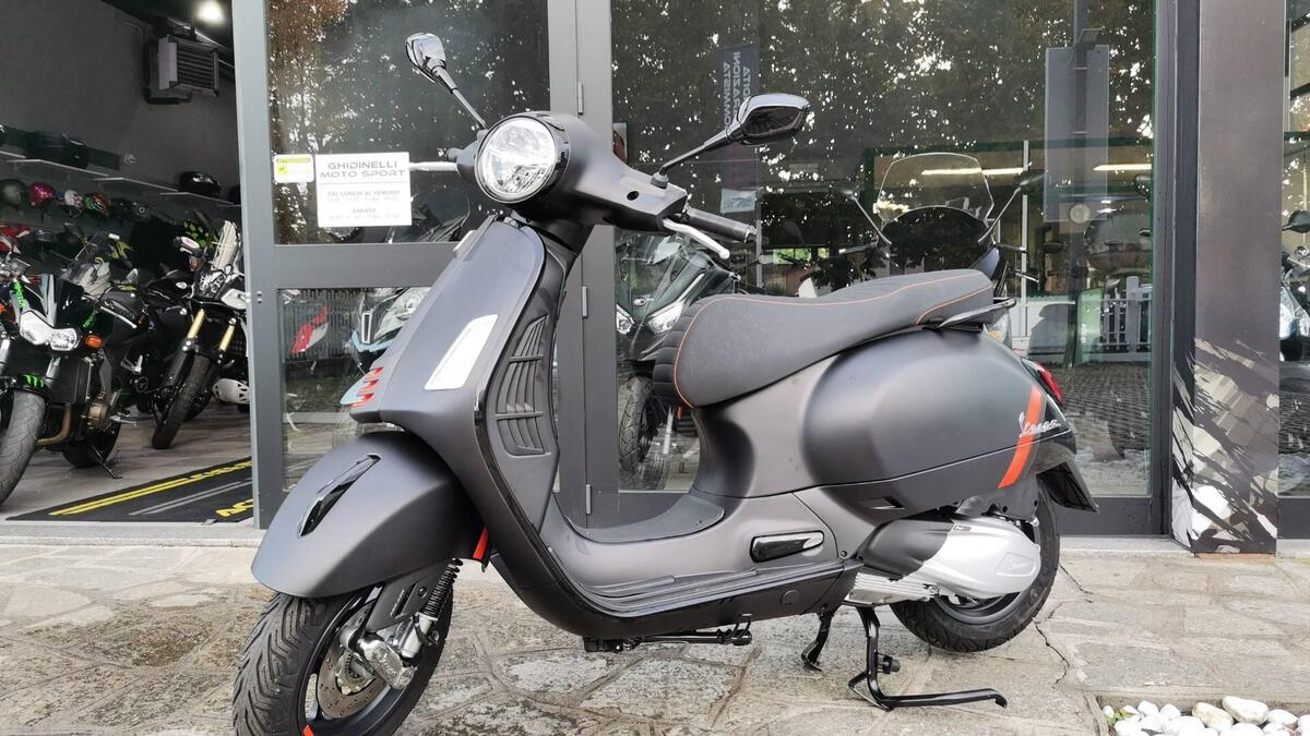 Vendo Vespa GTS 300 Super Sport 2023 24 Nuova A Villanuova Sul