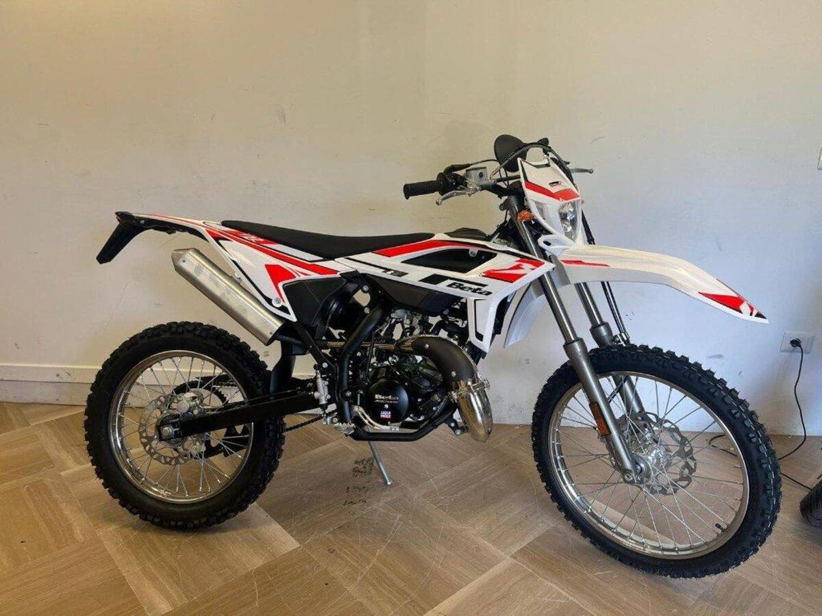 Vendo Betamotor RR 50 Enduro 2021 25 Nuova A Rosta Codice 9338913