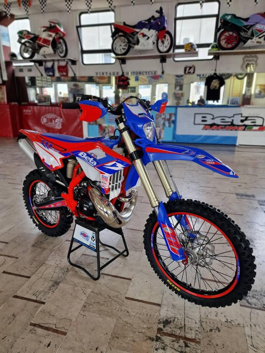 Vendo Betamotor RR 125 2T Enduro Racing 2024 Nuova A Origgio Codice