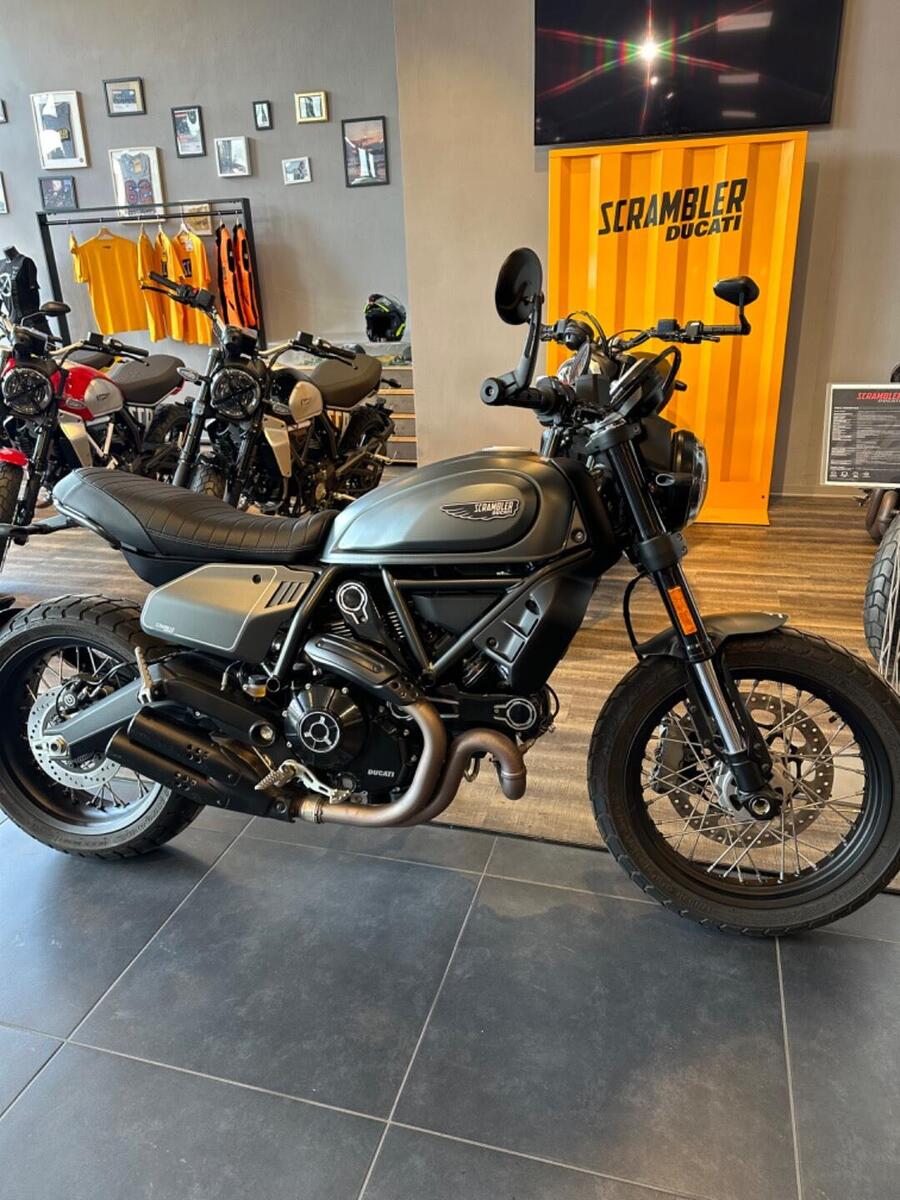 Vendo Ducati Scrambler Night Shift Usata A Firenze