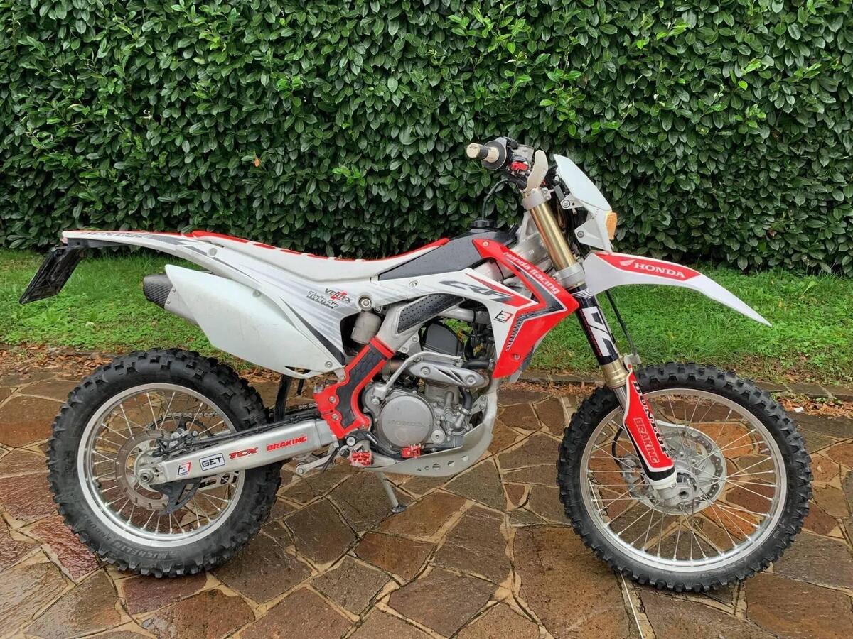 Vendo Honda CRF 250 R 2017 Usata A Saronno Codice 9633394 Moto It