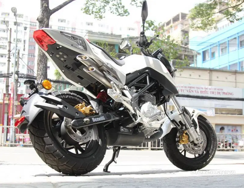 Benelli Tornado Naked T 125 (2022 - 25) (2)