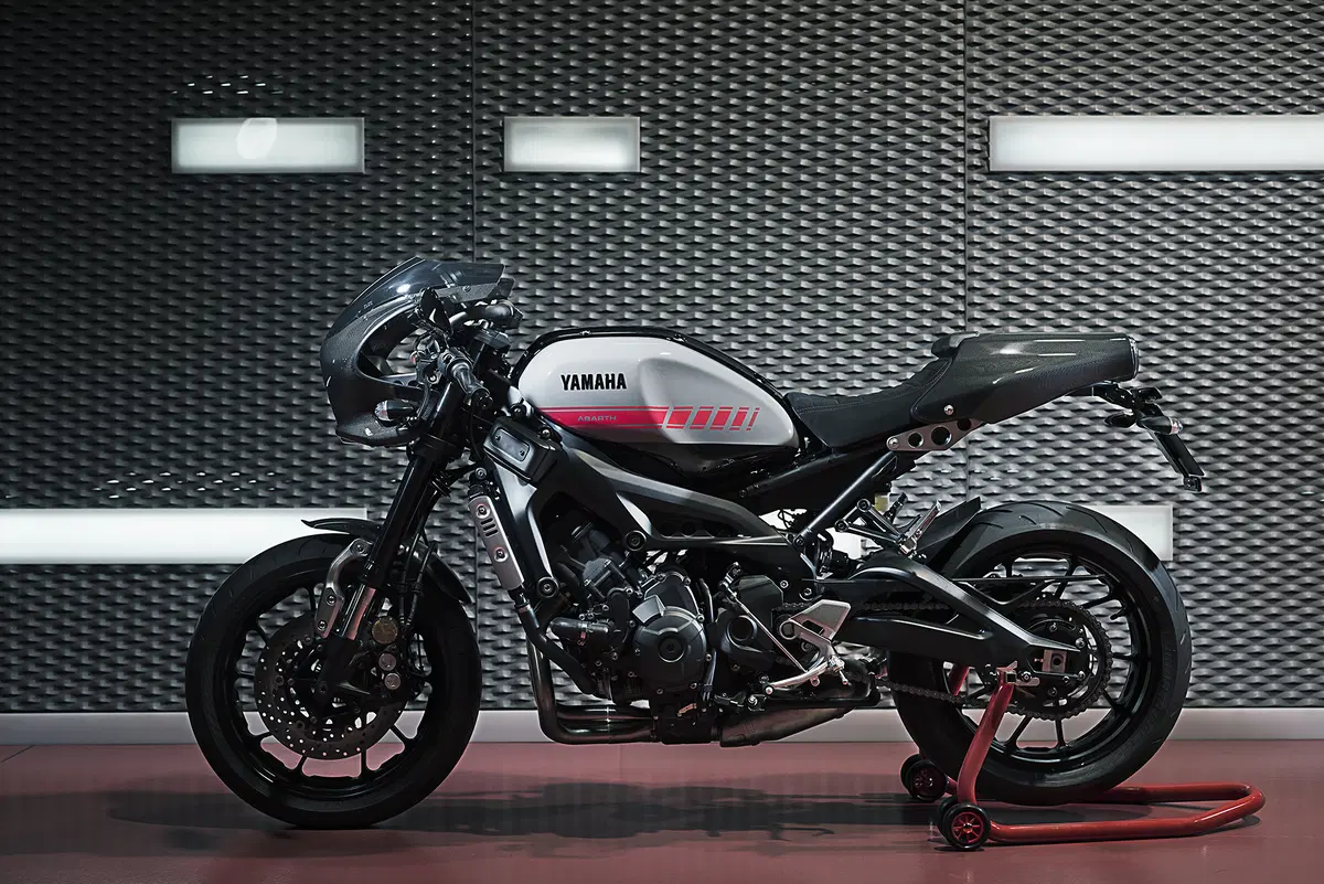 Yamaha XSR 900 Abarth. La café racer per pochi (11)