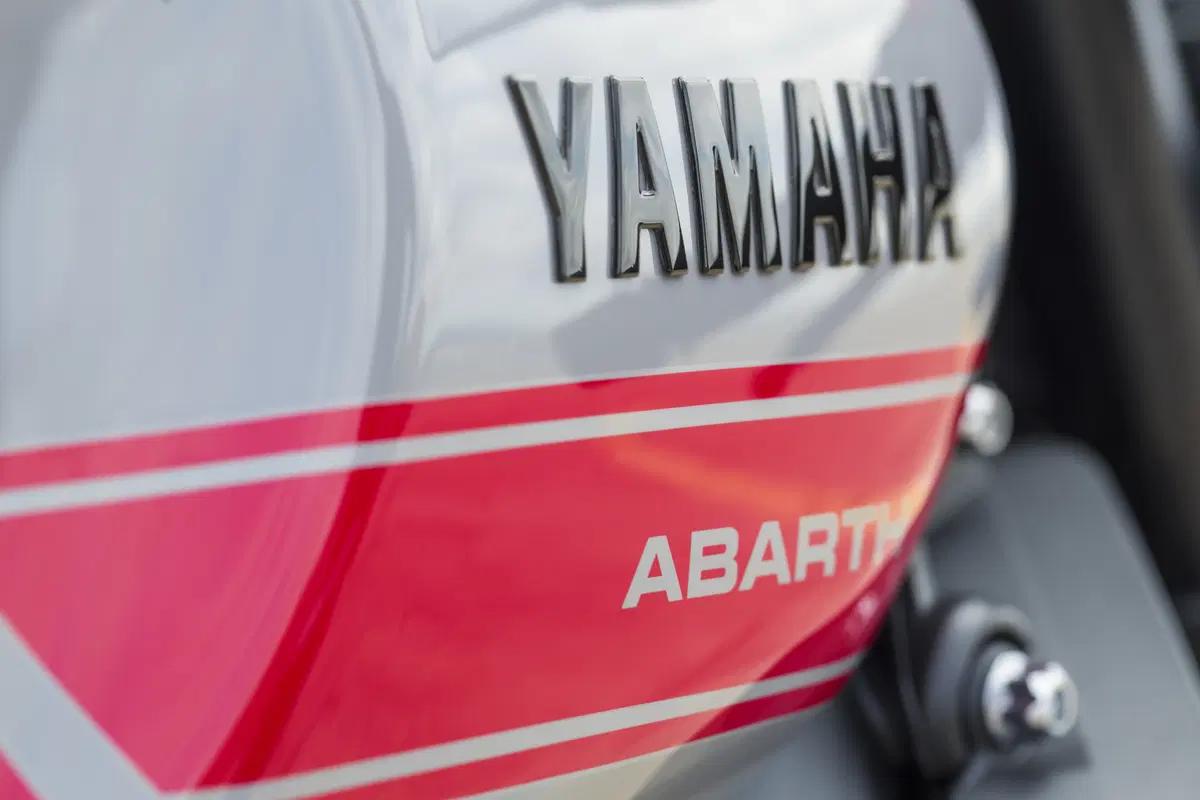 Yamaha XSR 900 Abarth. La café racer per pochi (19)