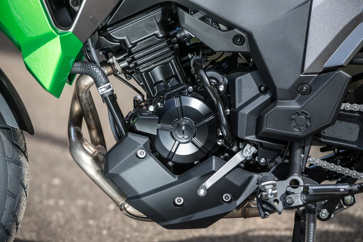 Prova Kawasaki Versys-X 300: Piccola e versatile (2)