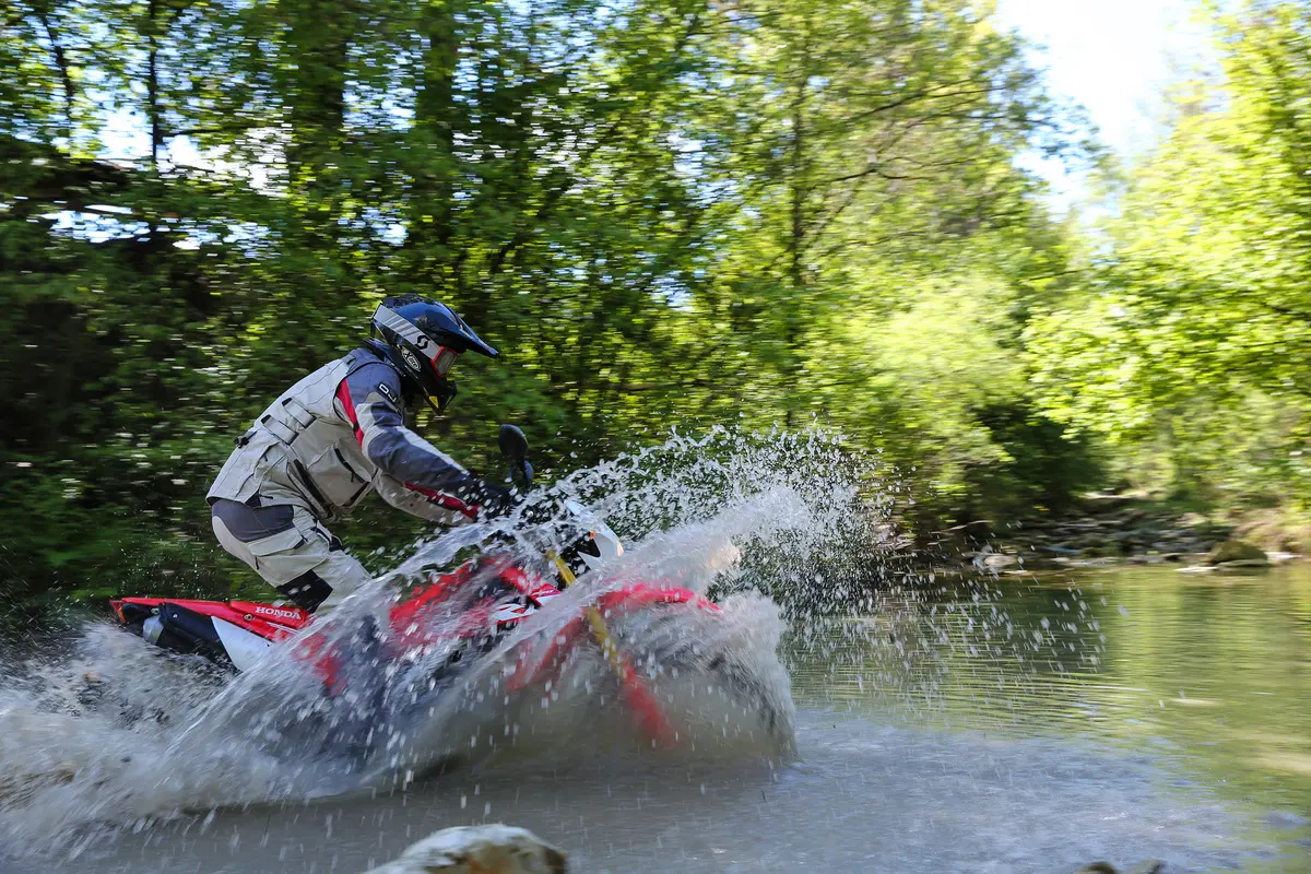 Honda CRF 250 L. L'enduro non è mai stato così facile (4)