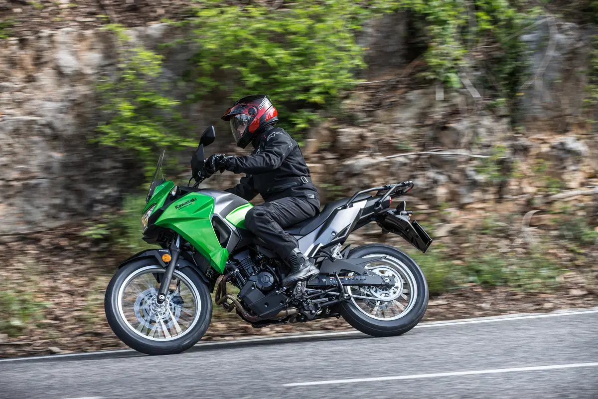 Prova Kawasaki Versys-X 300: Piccola e versatile (45)