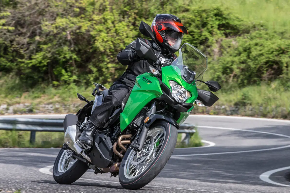 Prova Kawasaki Versys-X 300: Piccola e versatile (46)