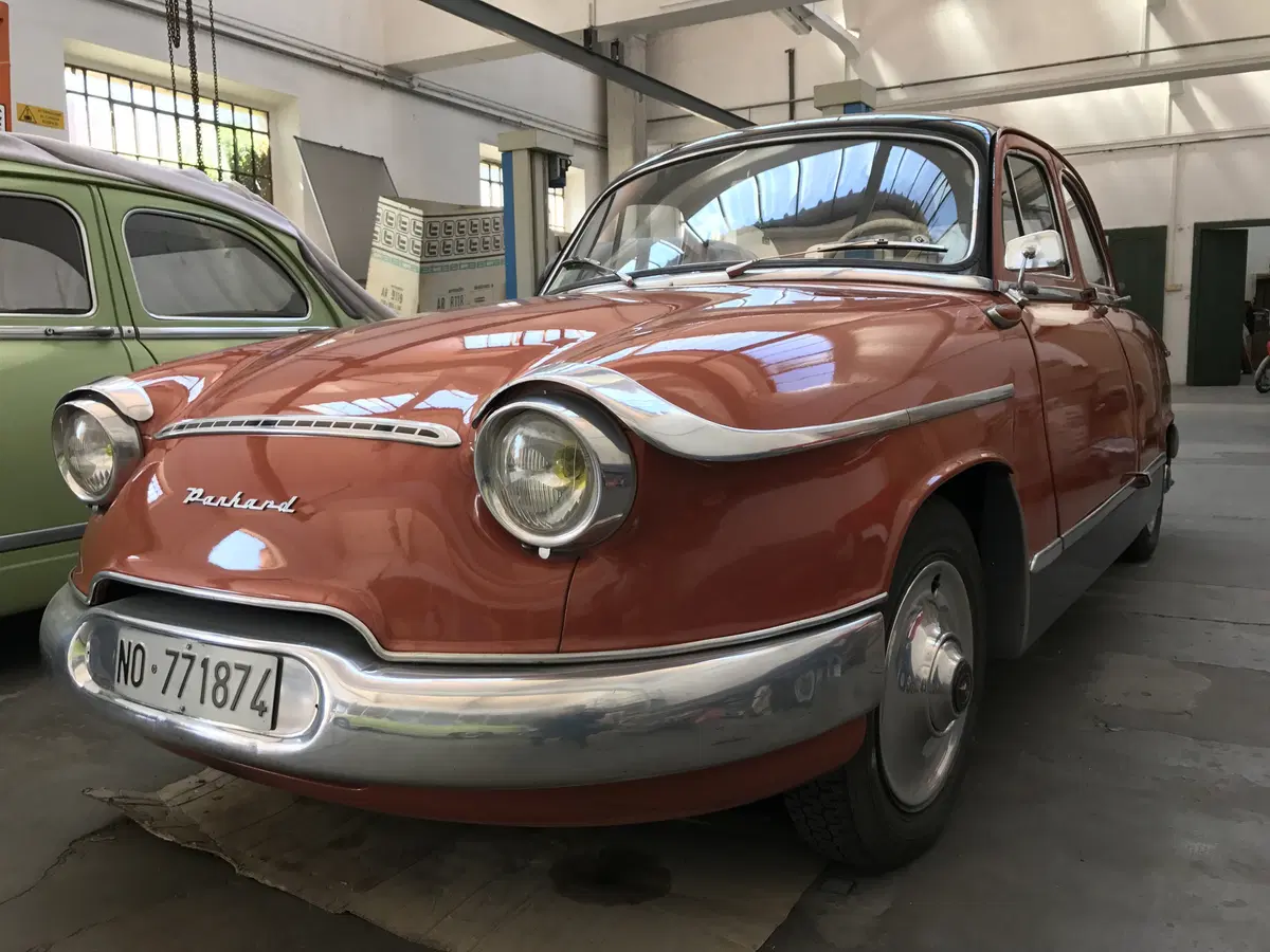 Mondial e Panhard, un'esclusiva collezione privata