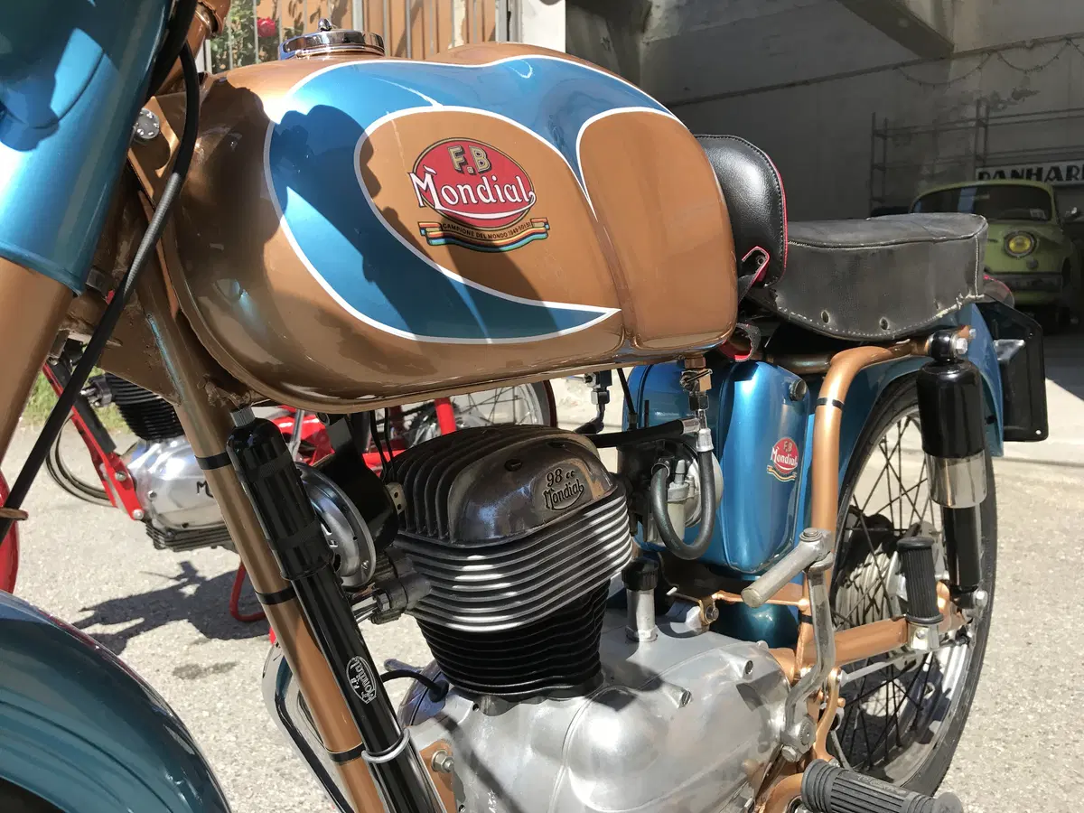 Mondial e Panhard, un'esclusiva collezione privata (26)