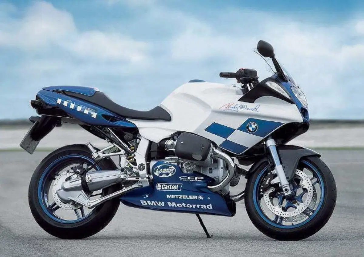 Le Belle e Possibili di Moto.it: BMW R1100S Replika