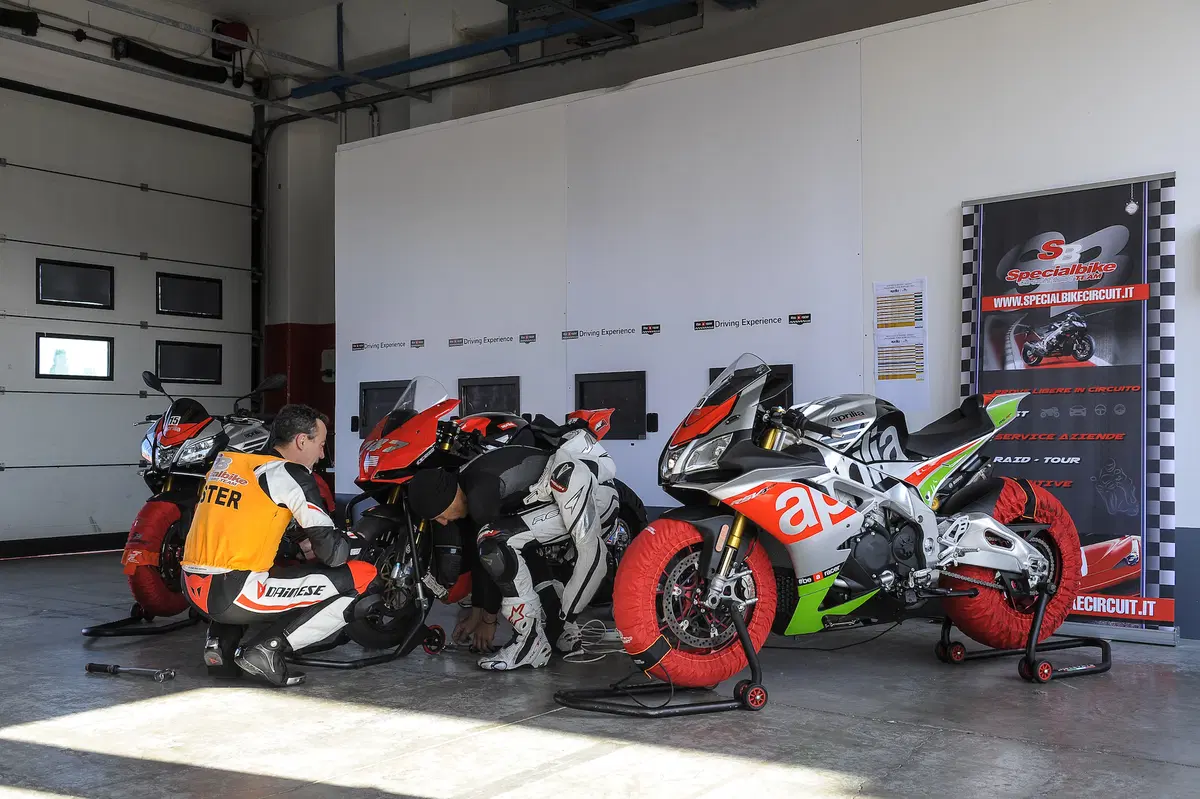 Aprilia #bearacer Academy (7)