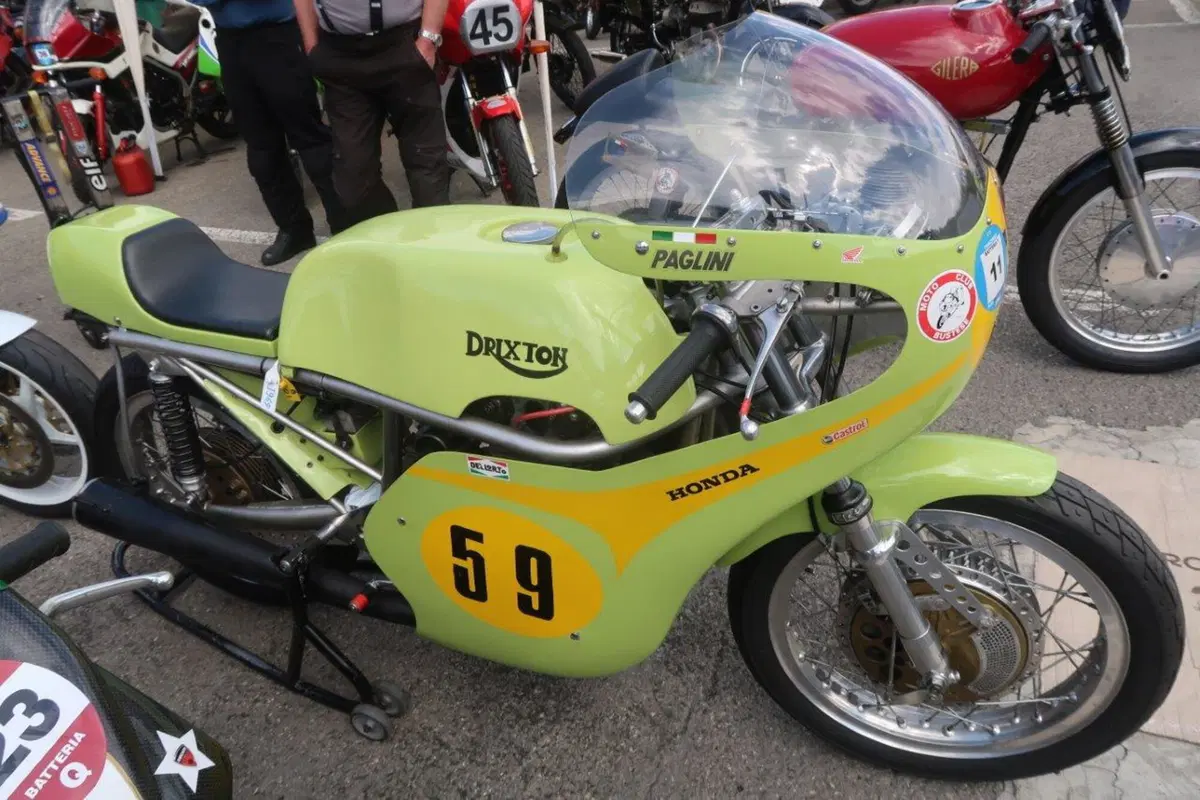 ASI Motoshow 2017, moto e campioni in pista (40)