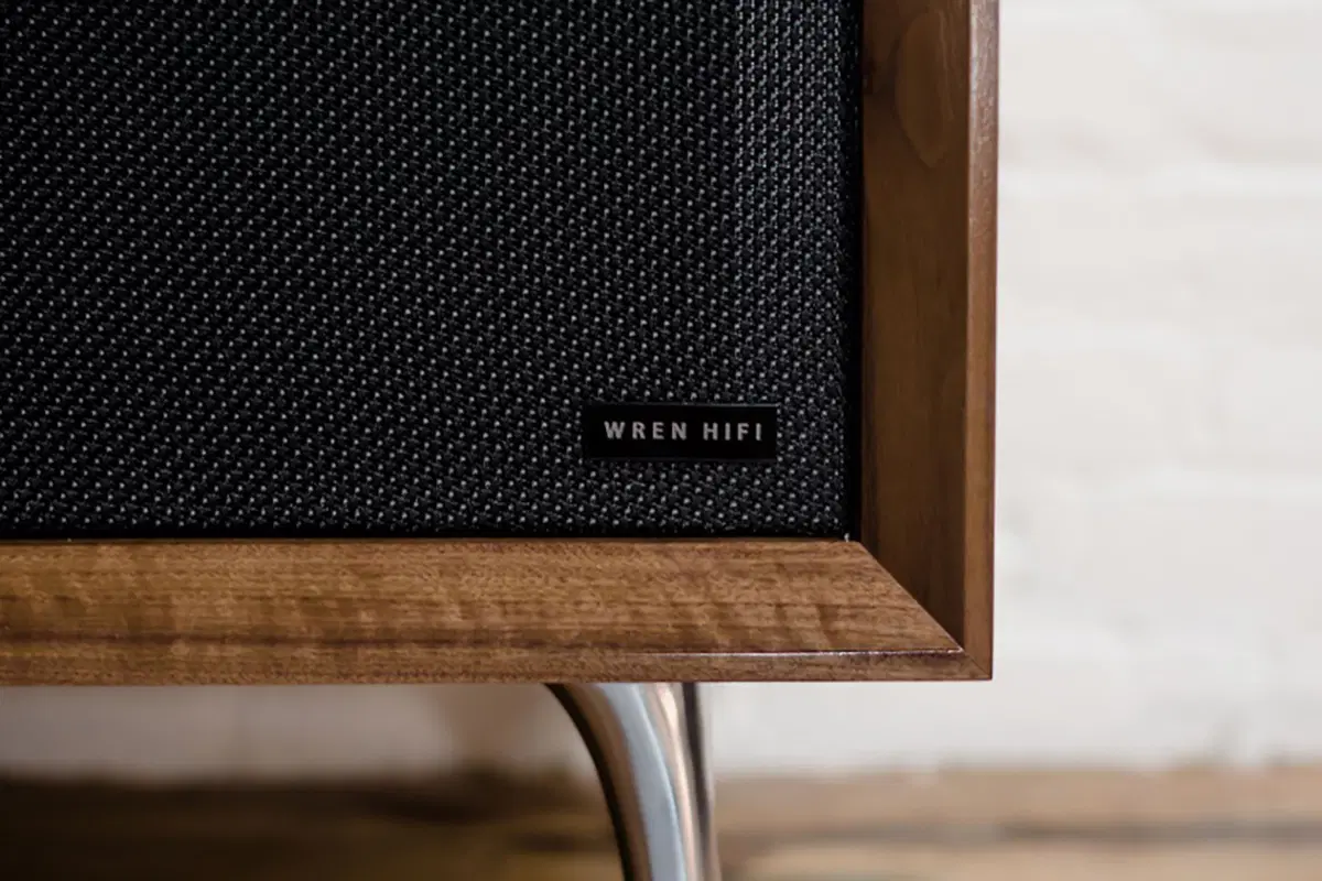 Wrensilva Standard One, lo stereo che diventa oggetto d'arredo (2)