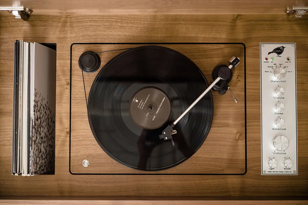 Wrensilva Standard One, lo stereo che diventa oggetto d'arredo (8)