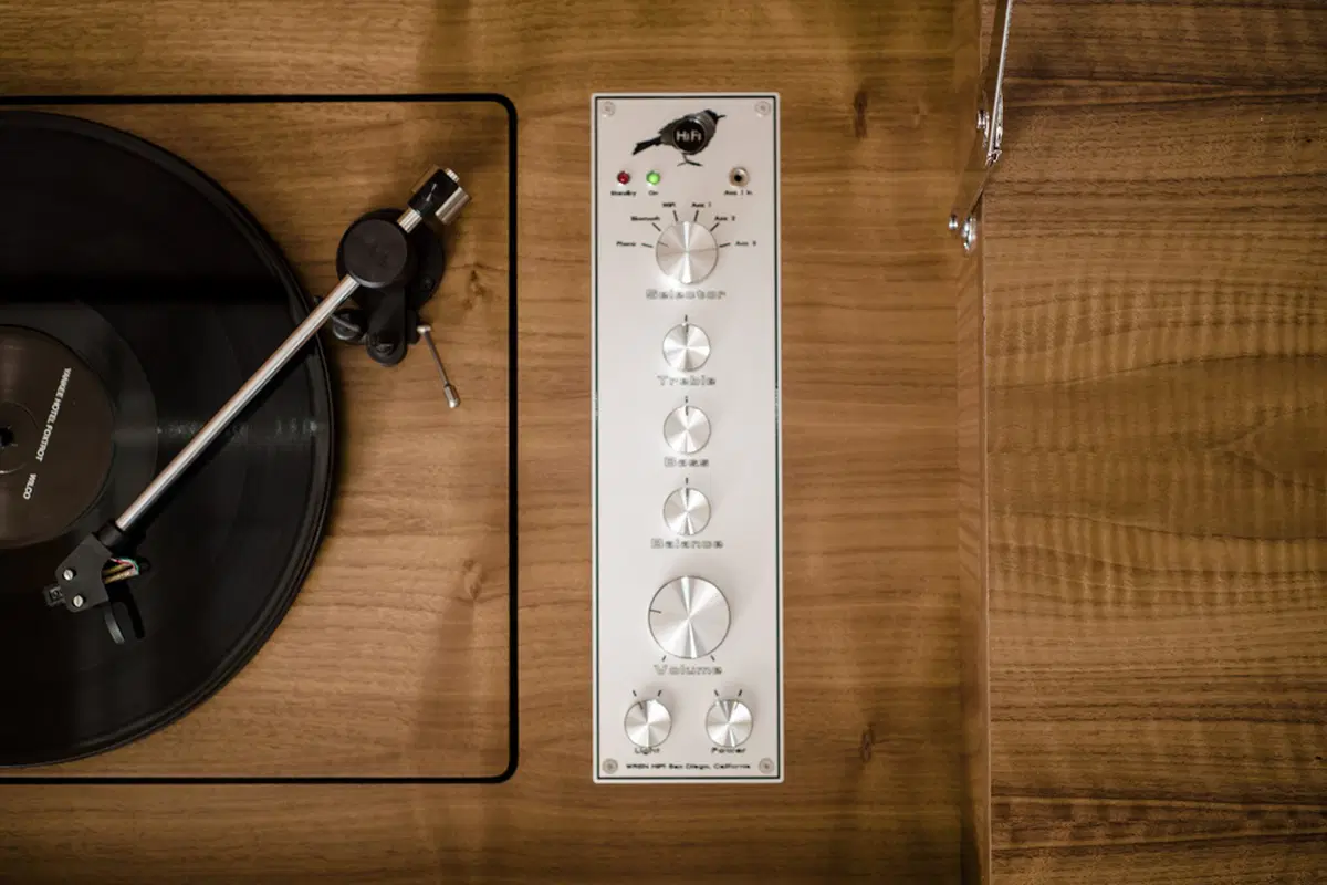Wrensilva Standard One, lo stereo che diventa oggetto d'arredo (10)