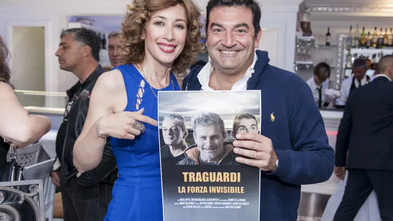 Traguardi: la forza invisibile. Docu-film su tre piloti speciali