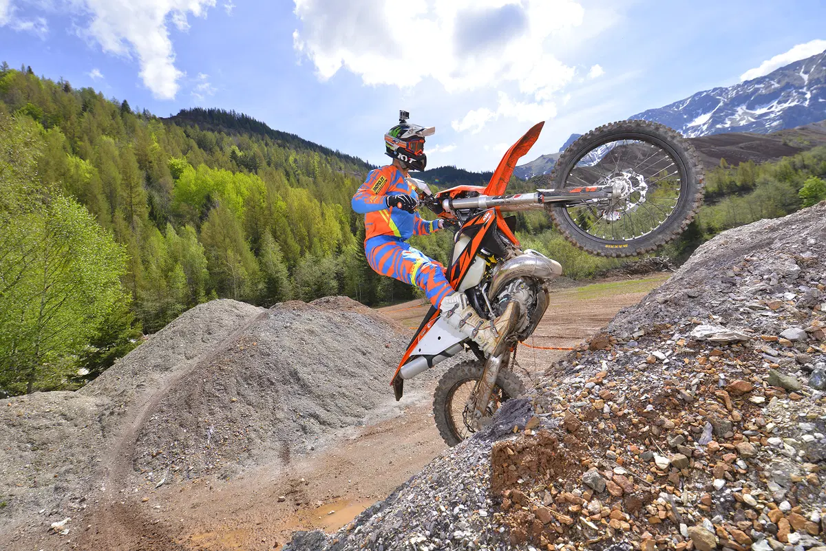 KTM EXC TPI 250 e 300  2018. Le prime 2T a iniezione (4)