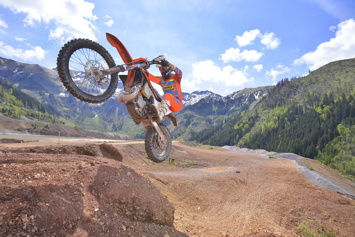 KTM EXC TPI 250 e 300  2018. Le prime 2T a iniezione (10)