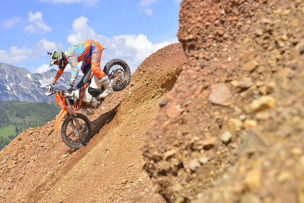 KTM EXC TPI 250 e 300  2018. Le prime 2T a iniezione (11)