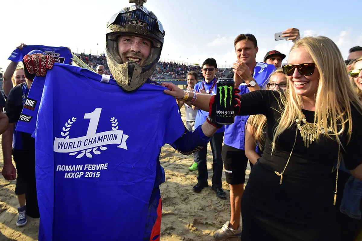 Febvre campione MXGP 2015. Simpson e Gajser vincono ad Assen (4)