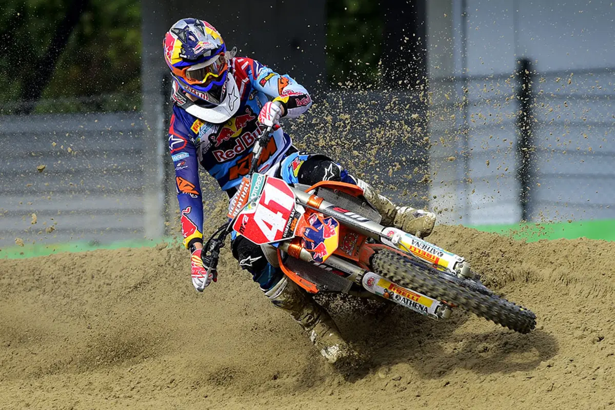 Febvre campione MXGP 2015. Simpson e Gajser vincono ad Assen (14)