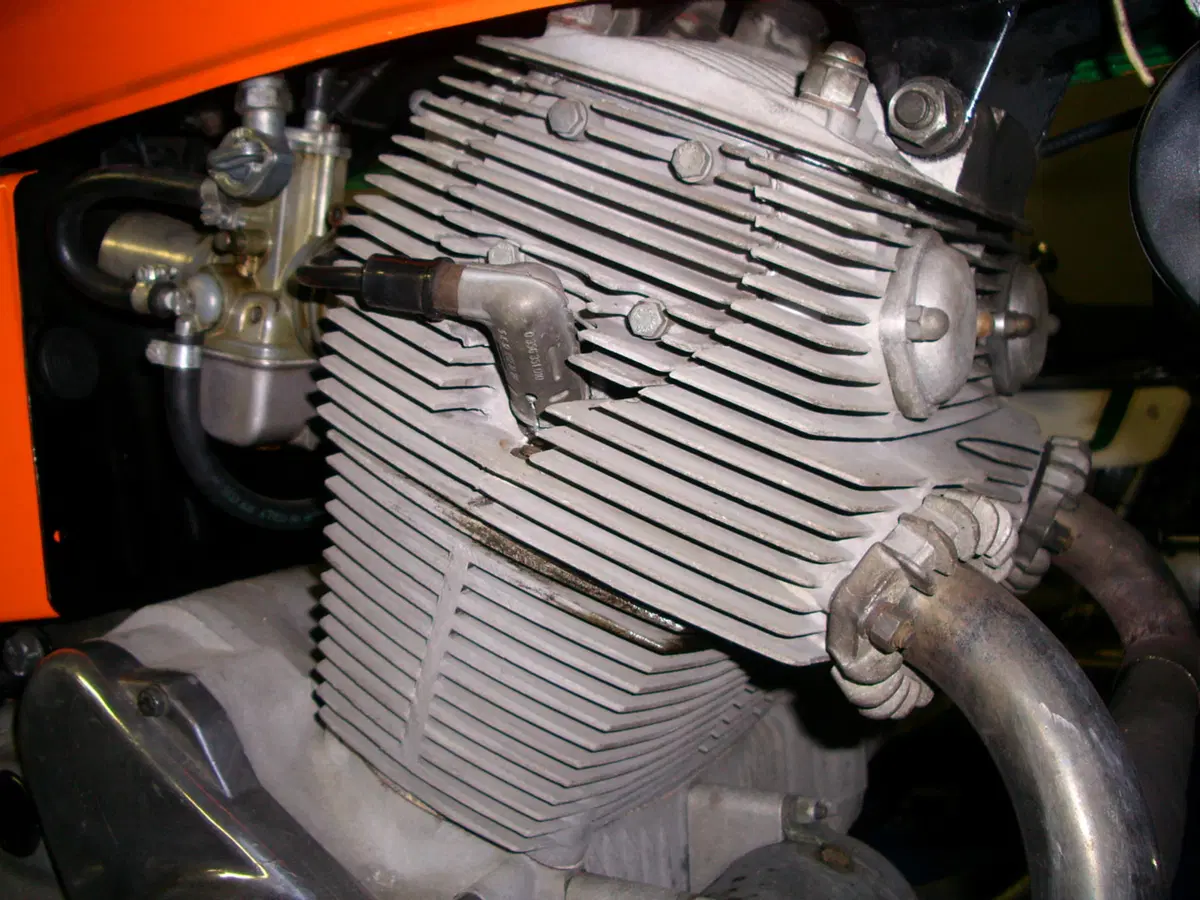 Restaurando, ottava puntata: Laverda 750 SF (4)
