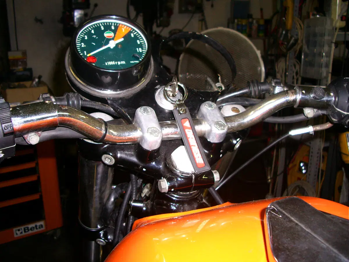 Restaurando, ottava puntata: Laverda 750 SF (11)