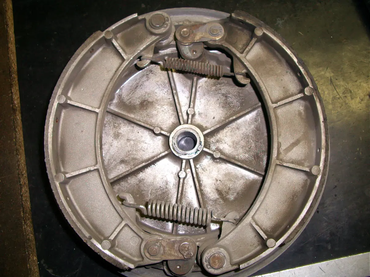 Restaurando, ottava puntata: Laverda 750 SF (24)