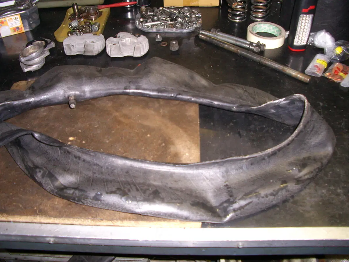 Restaurando, ottava puntata: Laverda 750 SF (60)