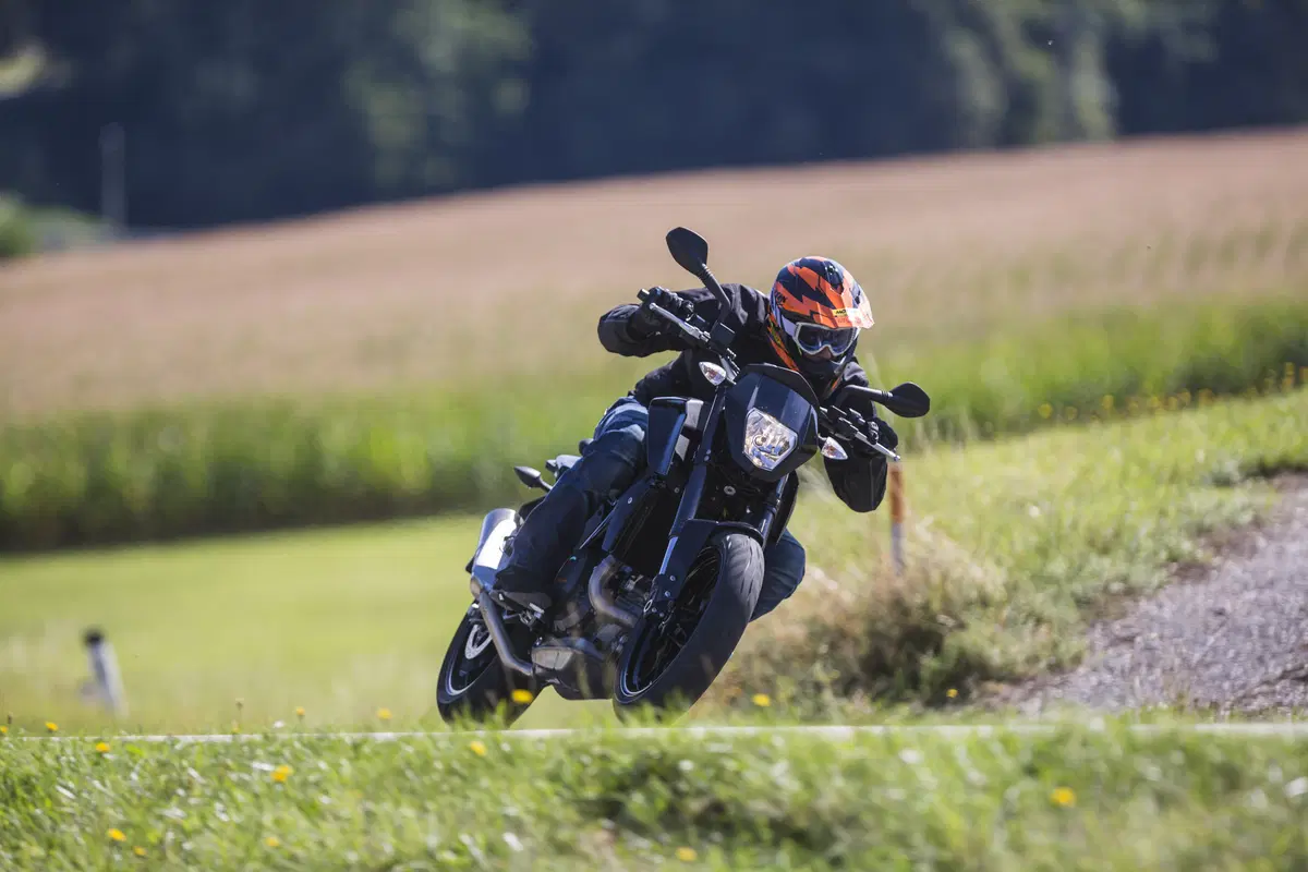 KTM 690 Duke 2016: test esclusivo!