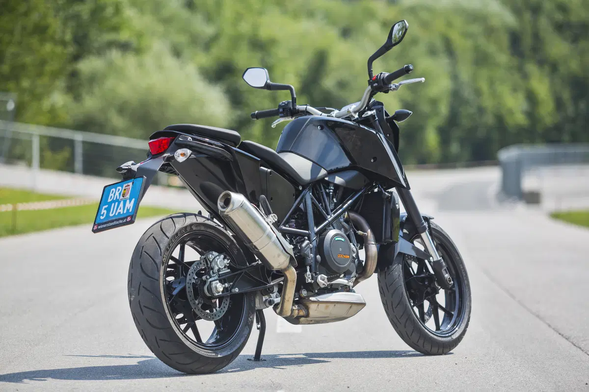 KTM 690 Duke 2016: test esclusivo! (4)