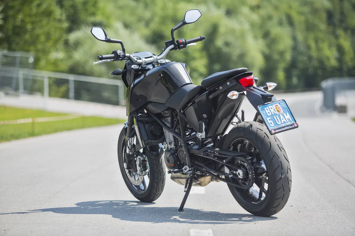 KTM 690 Duke 2016: test esclusivo! (6)