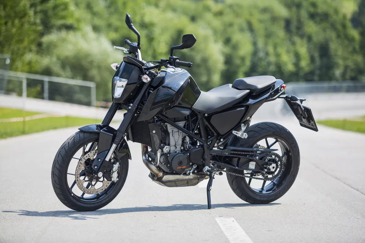 KTM 690 Duke 2016: test esclusivo! (9)