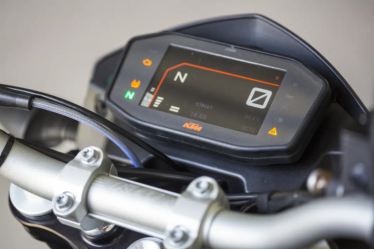 KTM 690 Duke 2016: test esclusivo! (16)