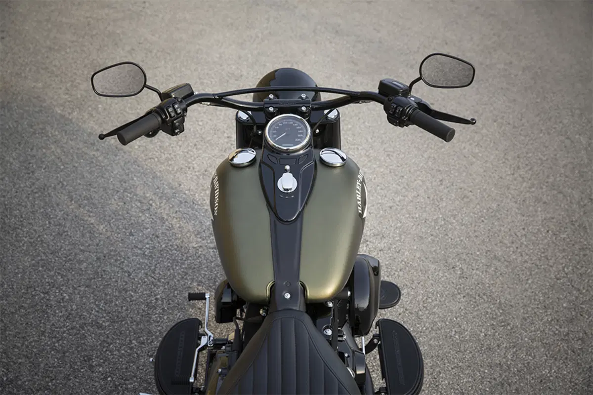 Harley-Davidson Softail 1800 Slim S (2015 - 17) - FLS (3)