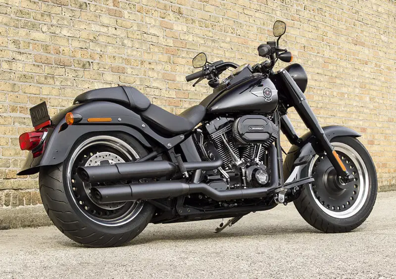 Harley-Davidson Softail 1800 Fat Boy S (2015 - 17) - FLSTFS (2)