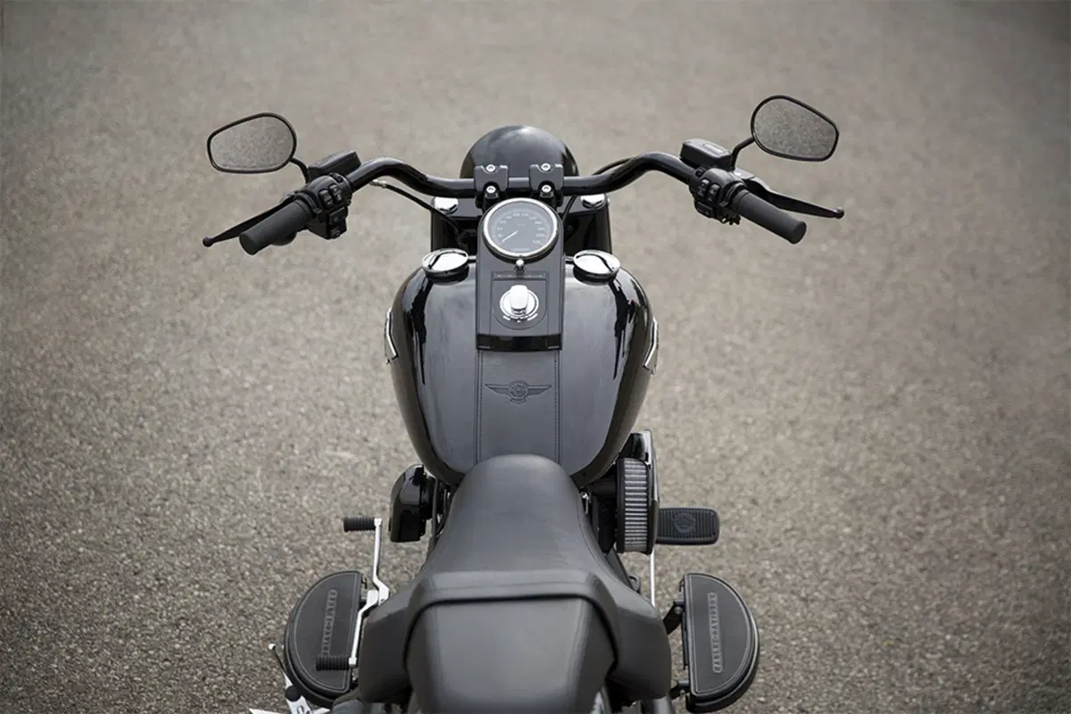 Harley-Davidson Softail 1800 Fat Boy S (2015 - 17) - FLSTFS (8)