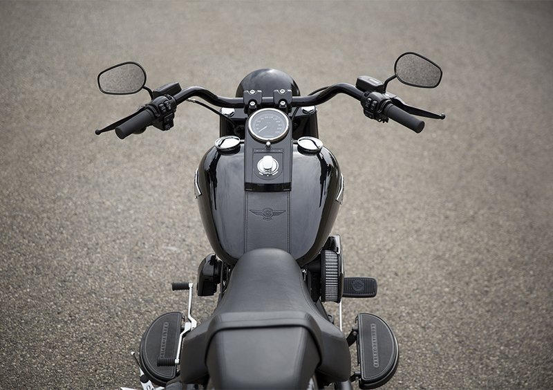 Harley-Davidson Softail 1800 Fat Boy S (2015 - 17) - FLSTFS (8)