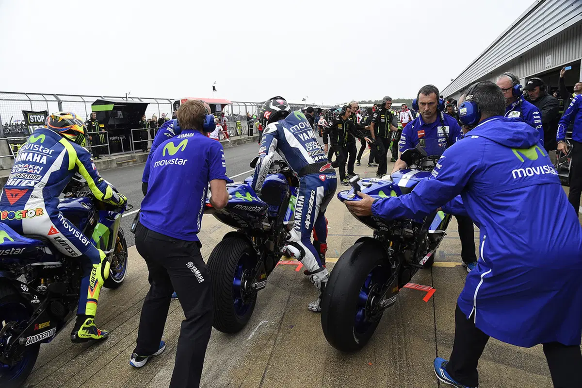 MotoGP 2015, Silverstone. Le foto più belle del GP del Regno Unito (21)
