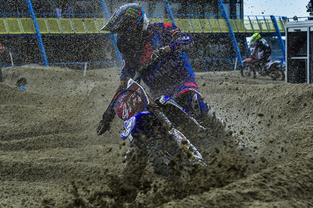 MXGP 2015, Assen. Le foto più spettacolari del GP d'Olanda (21)