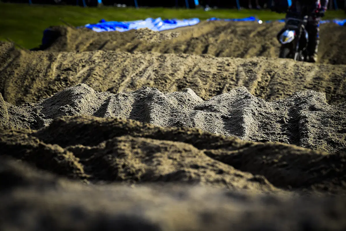 MXGP 2015, Assen. Le foto più spettacolari del GP d'Olanda (26)
