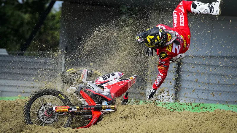 MXGP 2015, Assen. Le foto pi&ugrave; spettacolari del GP d'Olanda